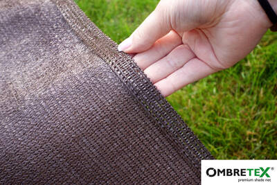 Siatka cieniująca, osłonowa na ogrodzenie Ombretex brązowa 1,7x5m 95% 200g